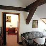 & Royal Standard Отель 3*