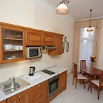 Отель & Royal Standard 3*
