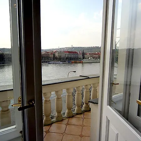 & Royal Standard Hotel Prague