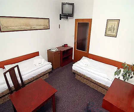 & Royal Standard Hotel 3*