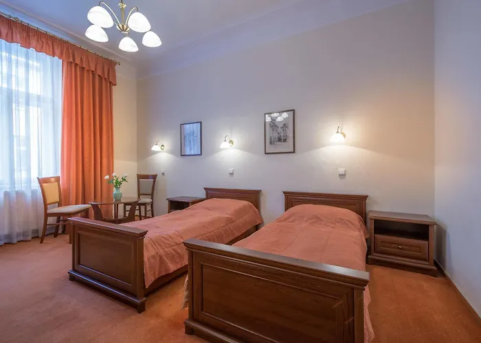 & Royal Standard 3* Praga