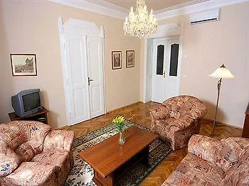 & Royal Standard Отель